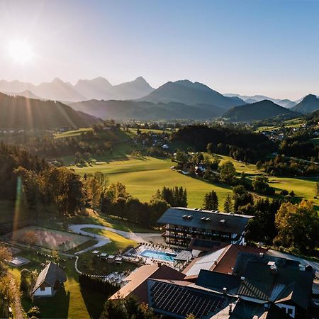 Hotel Sperlhof ヴィンディッシュガルシュテン エクステリア 写真