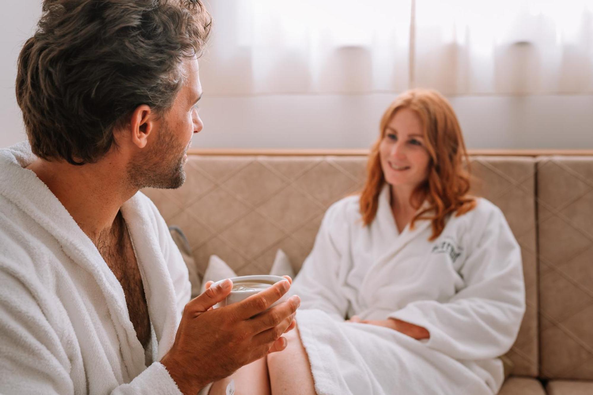 Hotel Sperlhof ヴィンディッシュガルシュテン エクステリア 写真