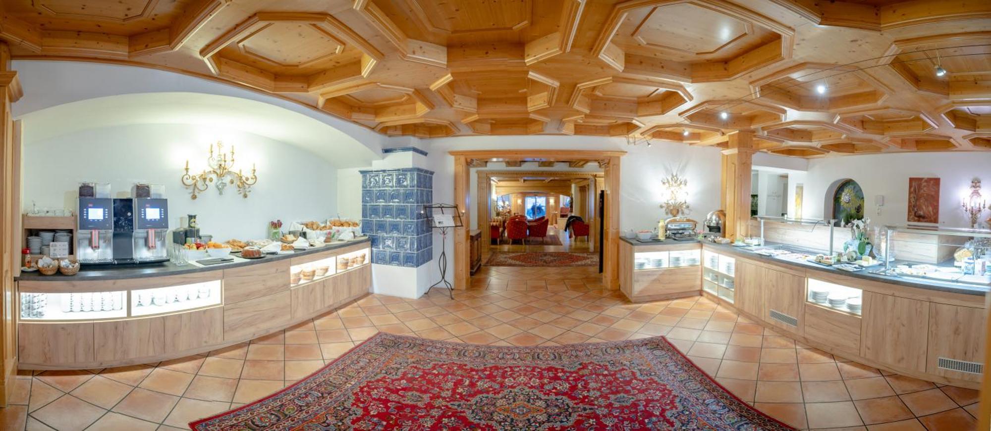 Hotel Sperlhof ヴィンディッシュガルシュテン エクステリア 写真